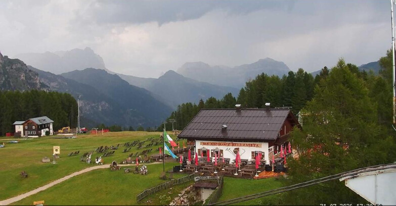 Webcam Vigo di Fassa-Pera-Ciampedìe - Vigo - verso Sassolungo e Pordoi