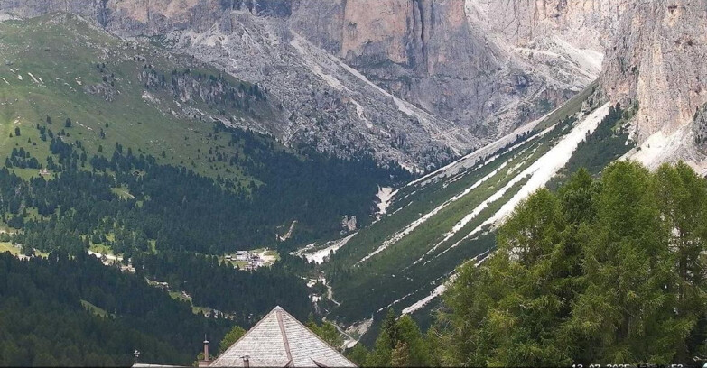 Webcam Vigo di Fassa-Pera-Ciampedìe - Vigo - Conca del Gardeccia