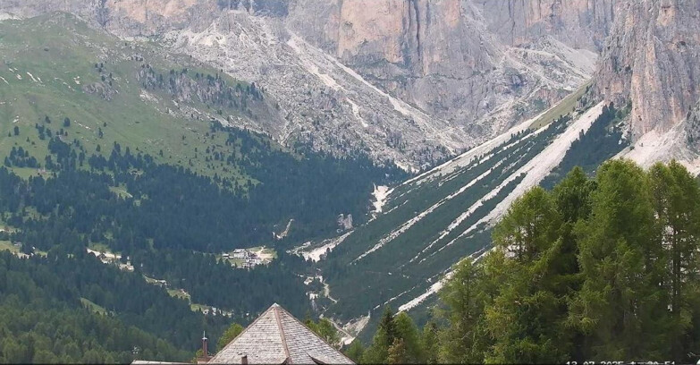 Webcam Vigo di Fassa-Pera-Ciampedìe - Vigo - Conca del Gardeccia