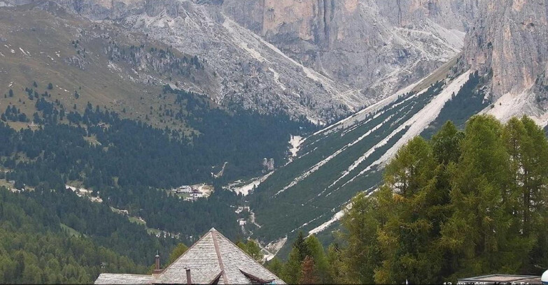 Webcam Vigo di Fassa-Pera-Ciampedìe - Vigo - Conca del Gardeccia