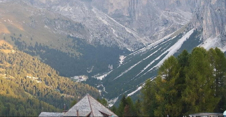 Webcam Vigo di Fassa-Pera-Ciampedìe - Vigo - Conca del Gardeccia