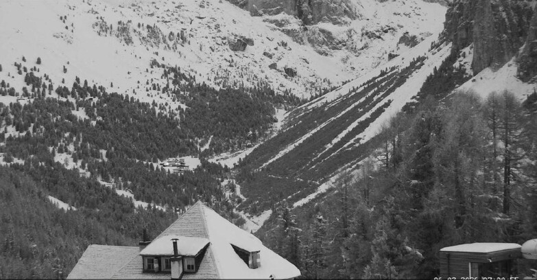 Webcam Vigo di Fassa-Pera-Ciampedìe - Vigo - Conca del Gardeccia