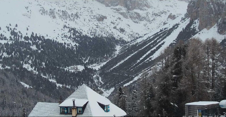 Webcam Vigo di Fassa-Pera-Ciampedìe - Vigo - Conca del Gardeccia