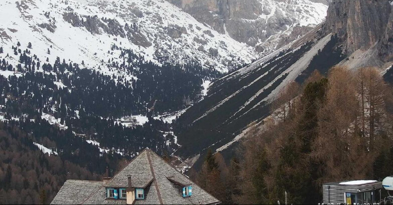 Webcam Vigo di Fassa-Pera-Ciampedìe - Vigo - Conca del Gardeccia