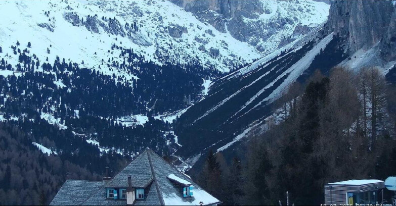 Webcam Виго-ди-Фасса-Пера-Чампедие  - Vigo - Conca del Gardeccia