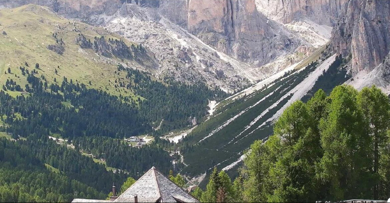 Webcam Vigo di Fassa-Pera-Ciampedìe - Vigo - Conca del Gardeccia
