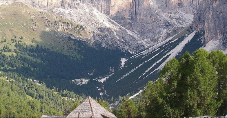 Webcam Vigo di Fassa-Pera-Ciampedìe - Vigo - Conca del Gardeccia