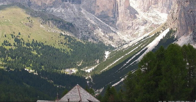 Webcam Vigo di Fassa-Pera-Ciampedìe - Vigo - Conca del Gardeccia