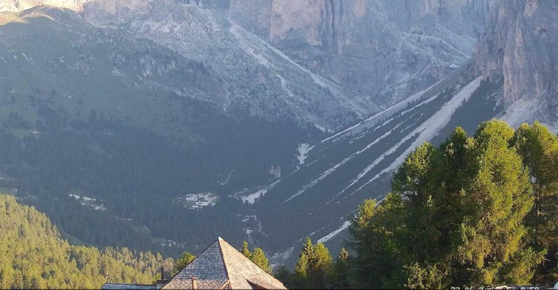 Webcam Vigo di Fassa-Pera-Ciampedìe - Vigo - Conca del Gardeccia