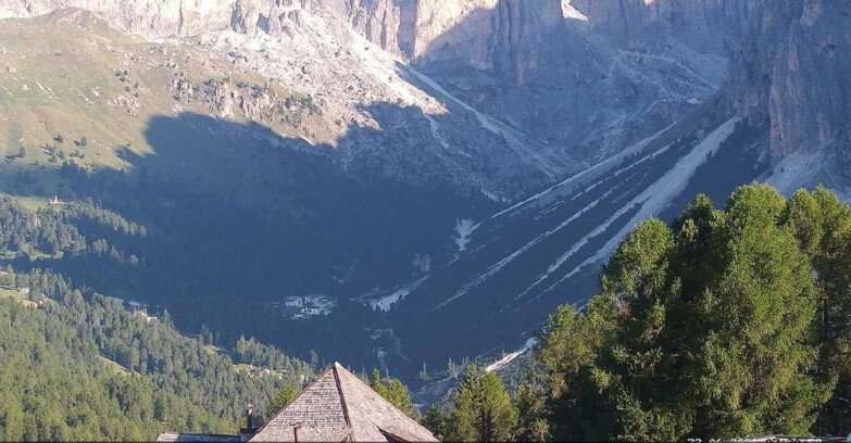 Webcam Vigo di Fassa-Pera-Ciampedìe - Vigo - Conca del Gardeccia