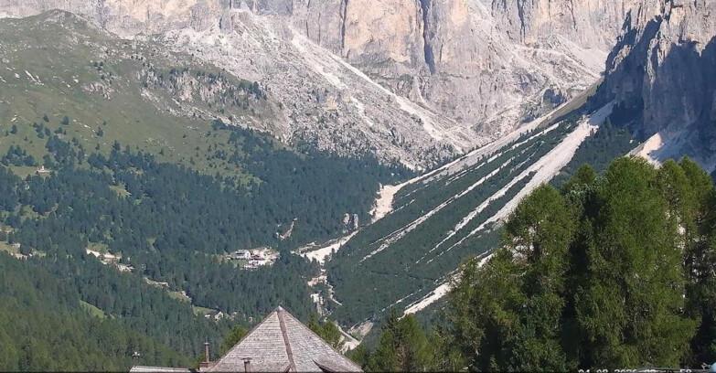 Webcam Vigo di Fassa-Pera-Ciampedìe - Vigo - Conca del Gardeccia
