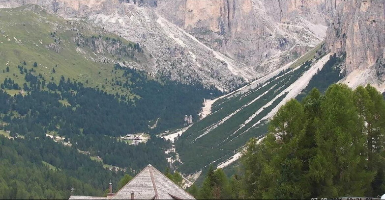 Webcam Vigo di Fassa-Pera-Ciampedìe - Vigo - Conca del Gardeccia