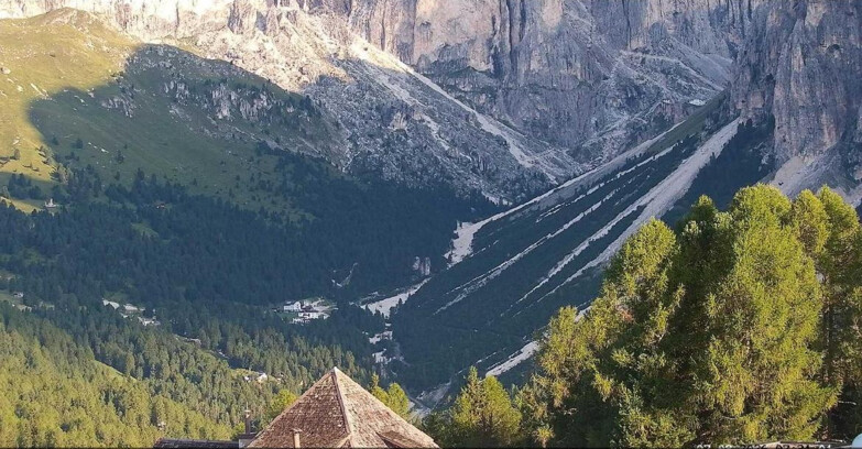 Webcam Vigo di Fassa-Pera-Ciampedìe - Vigo - Conca del Gardeccia