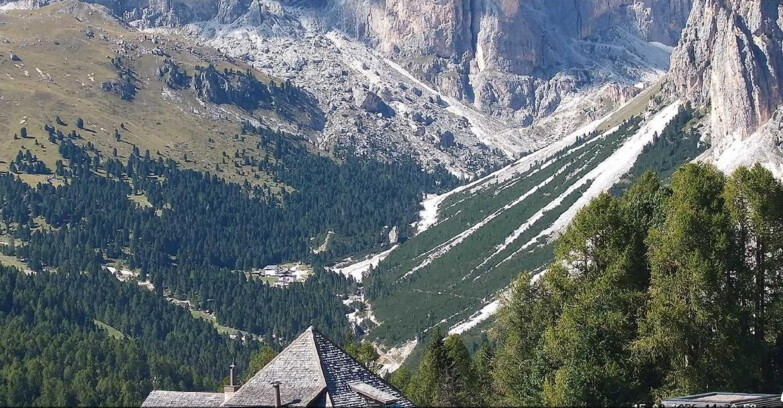 Webcam Vigo di Fassa-Pera-Ciampedìe - Vigo - Conca del Gardeccia