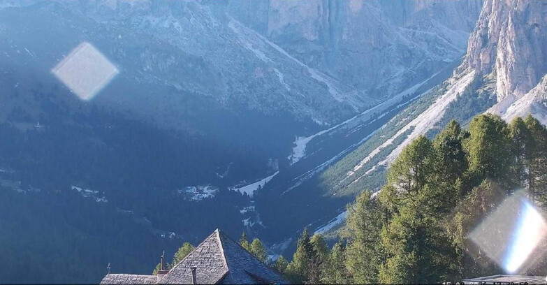 Webcam Vigo di Fassa-Pera-Ciampedìe - Vigo - Conca del Gardeccia