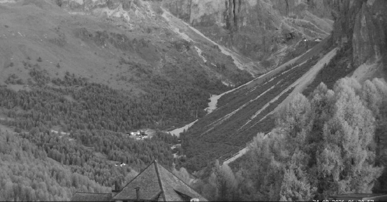 Webcam Vigo di Fassa-Pera-Ciampedìe - Vigo - Conca del Gardeccia