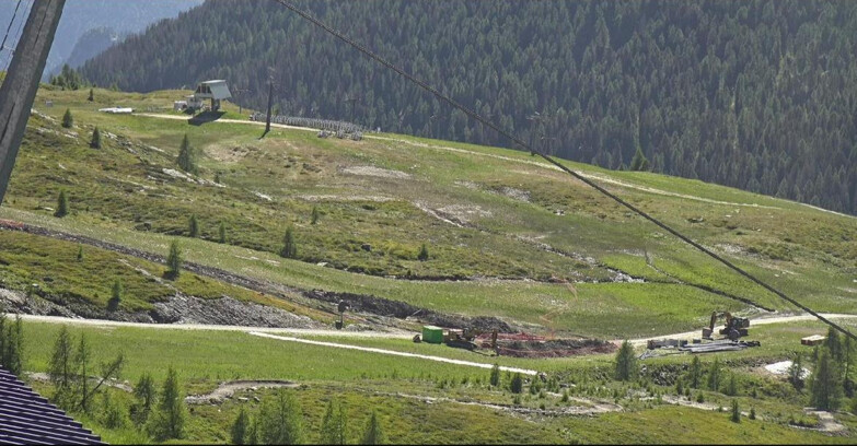 Webcam San Martino di Castrozza - Passo Rolle  - Tognola - Rododendro