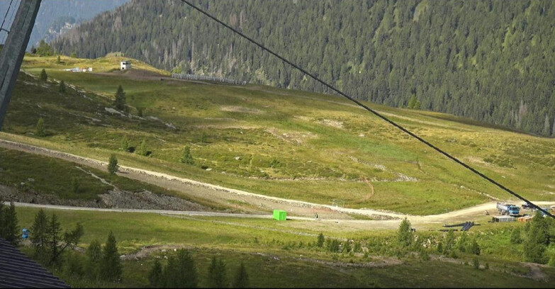 Webcam San Martino di Castrozza - Passo Rolle  - Tognola - Rododendro