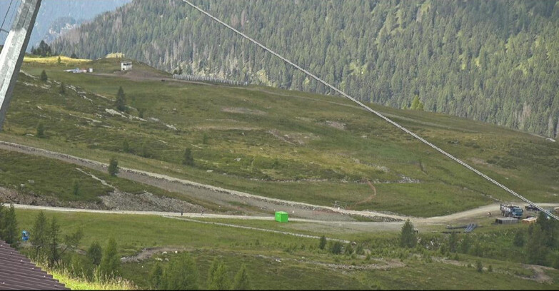 Webcam San Martino di Castrozza - Passo Rolle  - Tognola - Rododendro