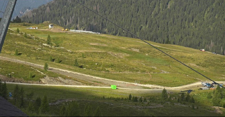 Webcam San Martino di Castrozza - Passo Rolle  - Tognola - Rododendro