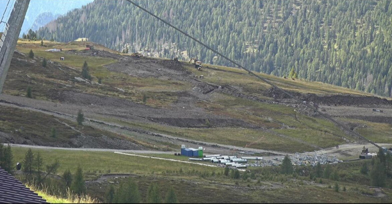 Webcam San Martino di Castrozza - Passo Rolle  - Tognola - Rododendro