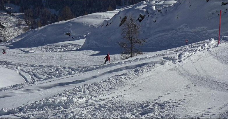 Webcam San Martino di Castrozza - Passo Rolle  - Pista Tognola UNO