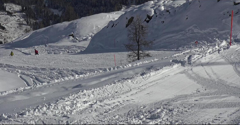 Webcam San Martino di Castrozza - Passo Rolle  - Pista Tognola UNO