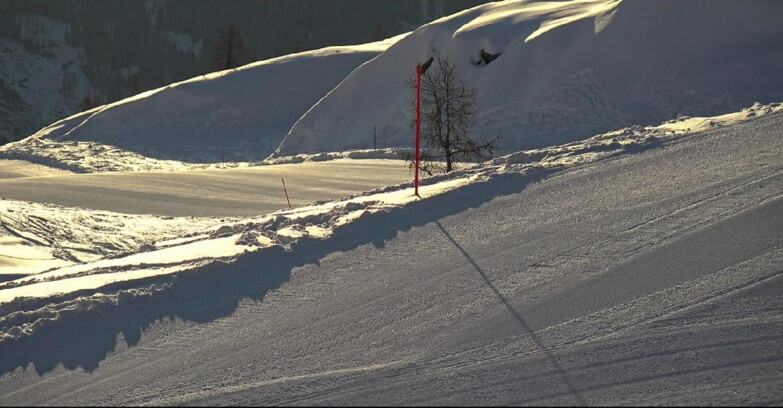 Webcam San Martino di Castrozza - Passo Rolle - Pista Tognola UNO