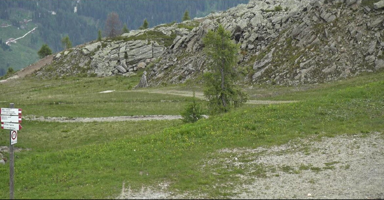 Webcam San Martino di Castrozza - Passo Rolle - Pista Tognola UNO