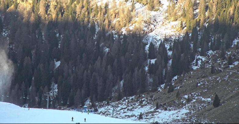 Webcam San Martino di Castrozza - Passo Rolle - Tognola - Piste Scandola