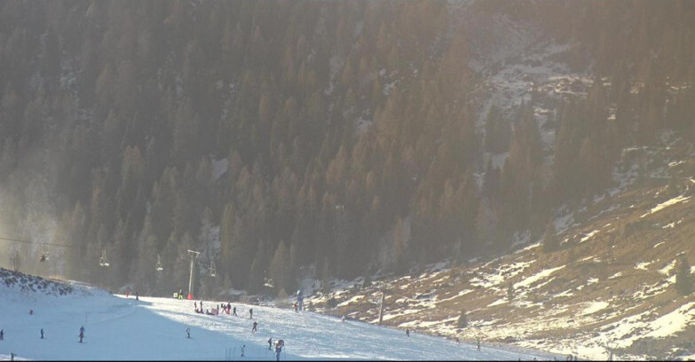 Webcam San Martino di Castrozza - Passo Rolle - Tognola - Pista Scandola