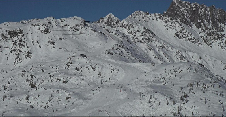 Webcam Сан-Мартино-ди-Кастроцца - Пассо-Ролле - Cima Tognola