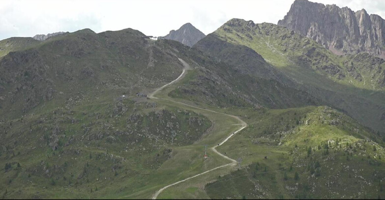 Webcam San Martino di Castrozza - Passo Rolle  - Cima Tognola