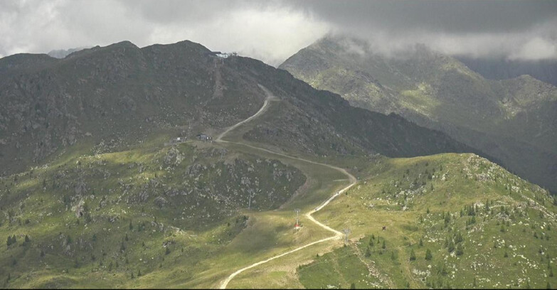 Webcam San Martino di Castrozza - Passo Rolle - Cima Tognola - Pista