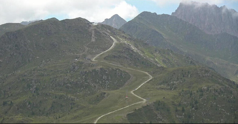 Webcam San Martino di Castrozza - Passo Rolle - Cima Tognola - Pista