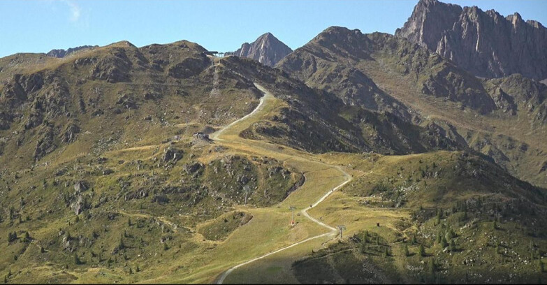 Webcam San Martino di Castrozza - Passo Rolle - Cima Tognola - Pista