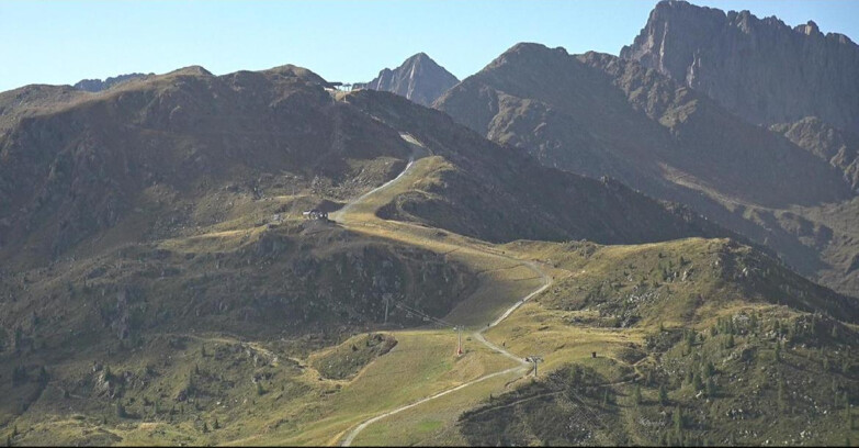 Webcam San Martino di Castrozza - Passo Rolle - Cima Tognola - Pista