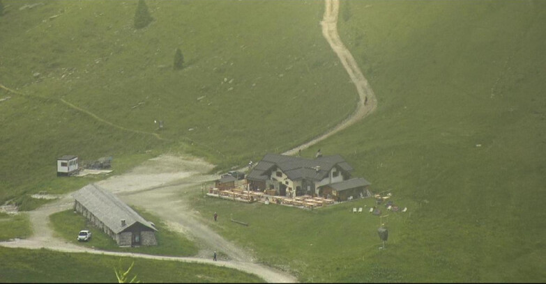 Webcam Сан-Мартино-ди-Кастроцца - Пассо-Ролле - Tognola - Rampone delle Malghe