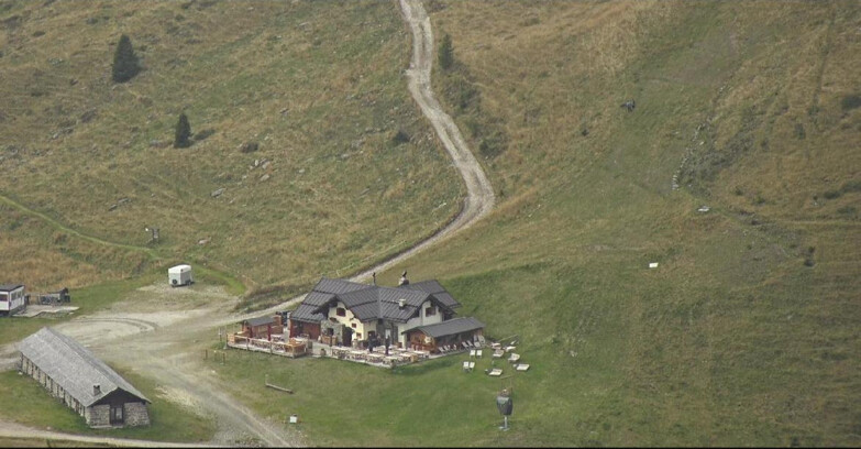 Webcam Сан-Мартино-ди-Кастроцца - Пассо-Ролле - Tognola - Rampone delle Malghe
