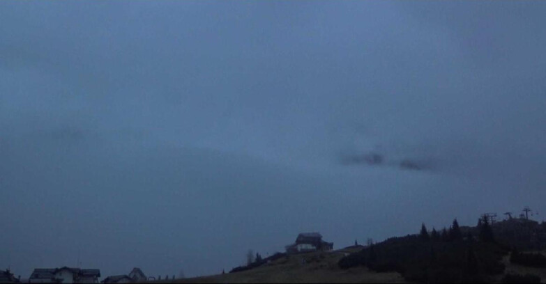 Webcam Сан-Мартино-ди-Кастроцца - Пассо-Ролле - Passo Rolle - Il Cimone Webcam Сан-Мартино-ди-Кастроцца - Пассо-Ролле - Passo Rolle - Il Cimone