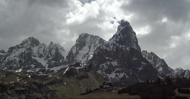 Webcam San Martino di Castrozza - Passo Rolle  - Passo Rolle - Il Cimone