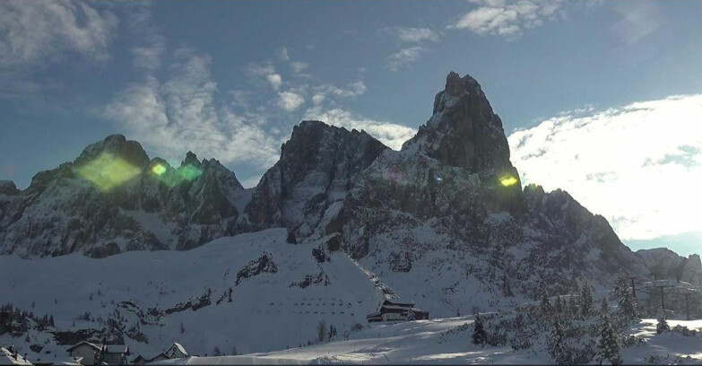 Webcam Сан-Мартино-ди-Кастроцца - Пассо-Ролле - Passo Rolle - Il Cimone