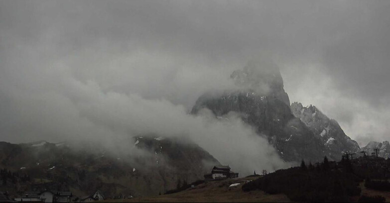 Webcam Сан-Мартино-ди-Кастроцца - Пассо-Ролле - Passo Rolle - Il Cimone