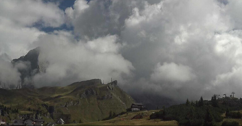 Webcam San Martino di Castrozza - Passo Rolle - Passo Rolle - Il Cimone