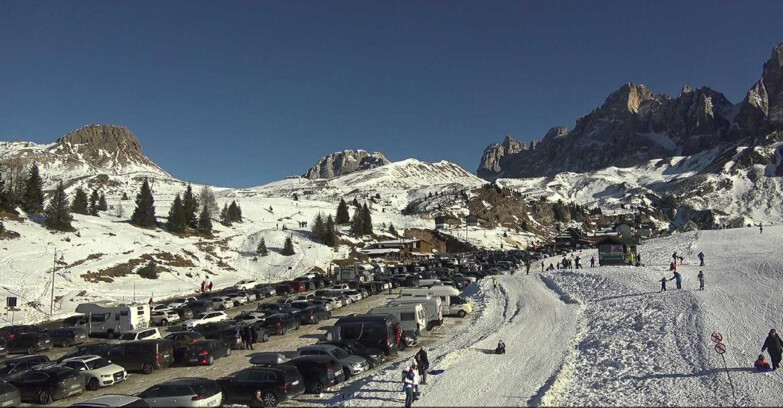 Webcam Сан-Мартино-ди-Кастроцца - Пассо-Ролле - Passo Rolle - Castellazzo