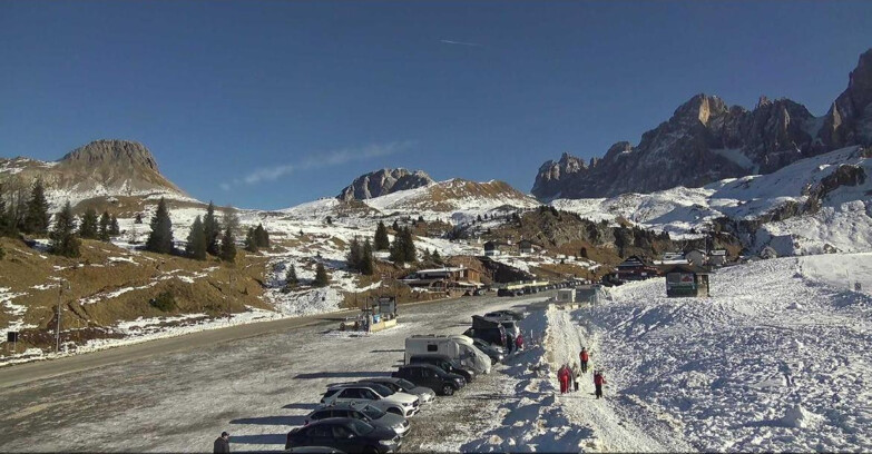 Webcam San Martino di Castrozza - Passo Rolle - Passo Rolle - Castellazzo