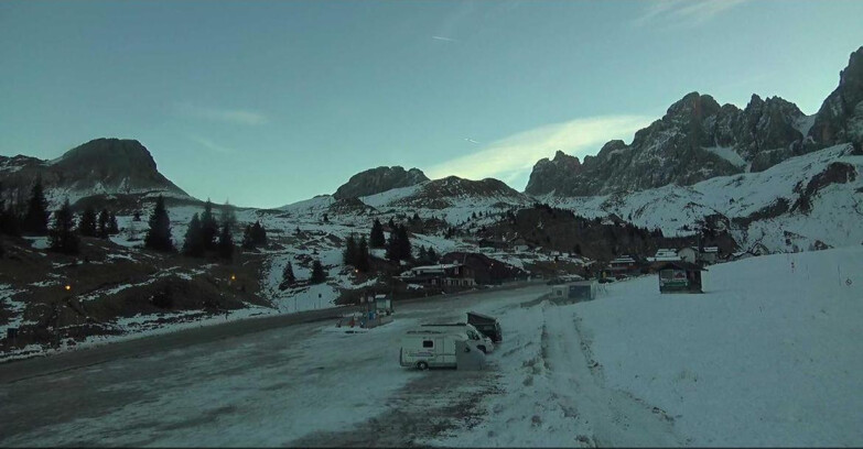 Webcam San Martino di Castrozza - Passo Rolle - Passo Rolle - Castellazzo