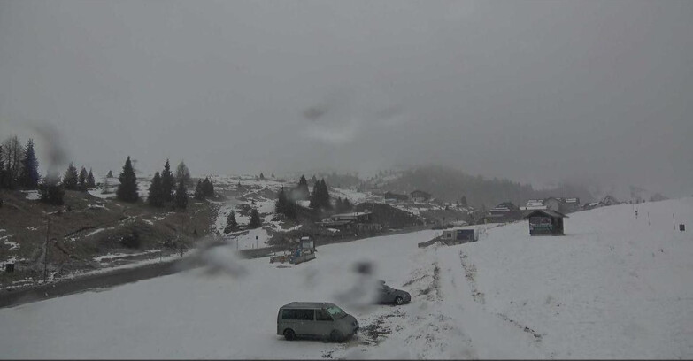 Webcam Сан-Мартино-ди-Кастроцца - Пассо-Ролле - Passo Rolle - Castellazzo