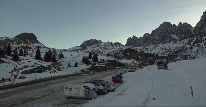 Webcam San Martino di Castrozza - Passo Rolle - Passo Rolle - Castellazzo