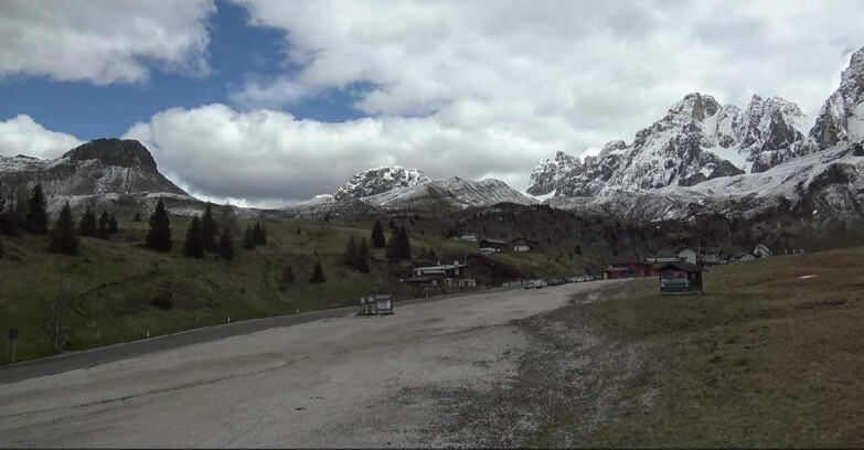 Webcam San Martino di Castrozza - Passo Rolle - Passo Rolle - Castellazzo